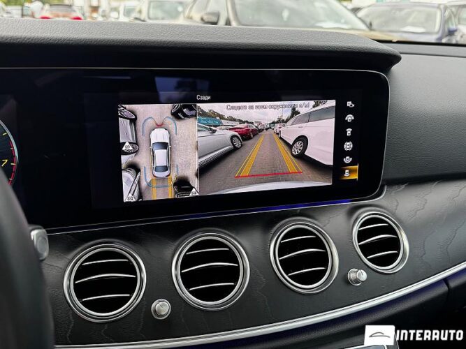 Mercedes E 350 42 interauto-car