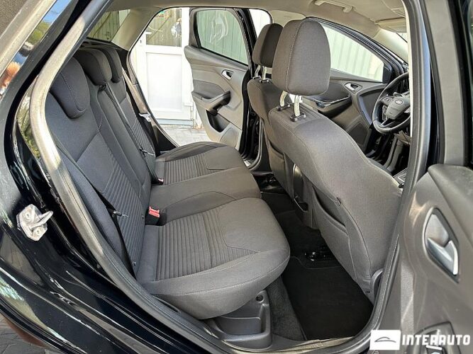 Ford Focus 45 interauto-car