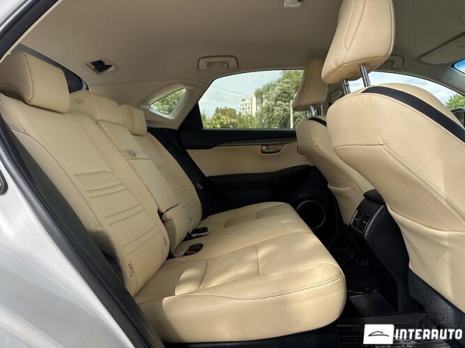 Lexus NX 200 44 interauto-car