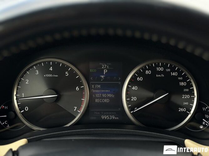 Lexus NX 200 38 interauto-car