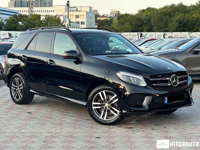 Mercedes GLE 250 34 interauto-car