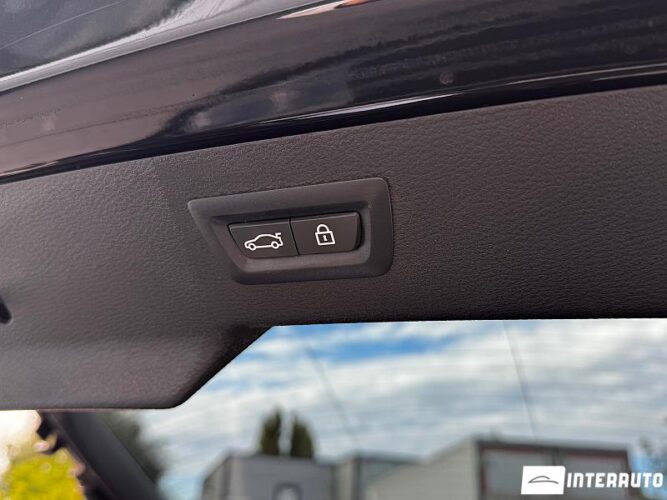 BMW X6 3.0D 49 interauto-car