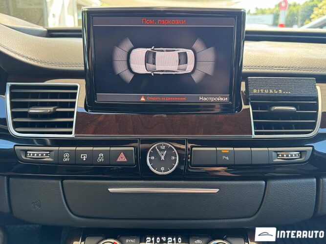 Audi A8 45 interauto-car