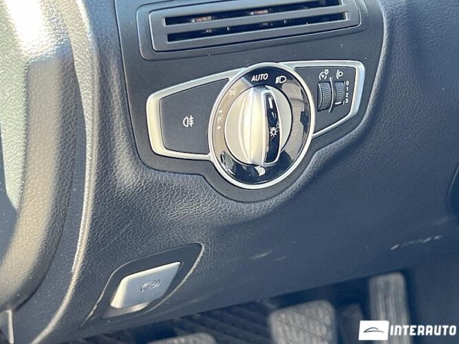 Mercedes C 200 49 interauto-car