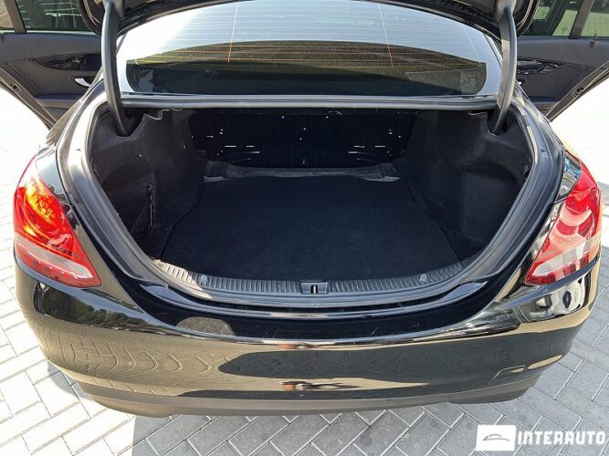 Mercedes C 200 51 interauto-car