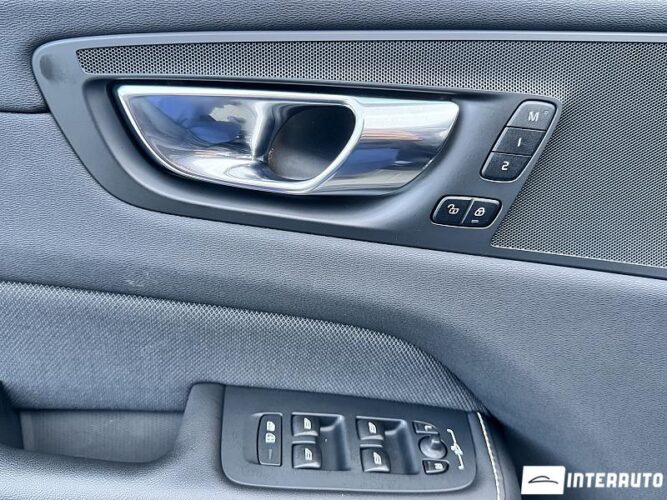 Volvo XC 60 59 interauto-car