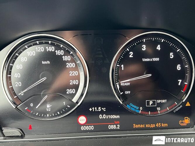 BMW X1 2.5e 39 interauto-car