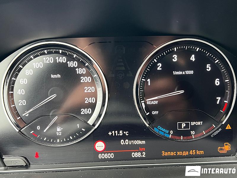 BMW X1 2.5e 20 automobil-interauto