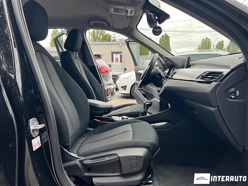 BMW X1 2.5e 25 automobil-interauto