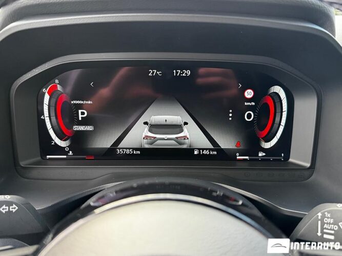 Nissan Qashqai 43 interauto-car