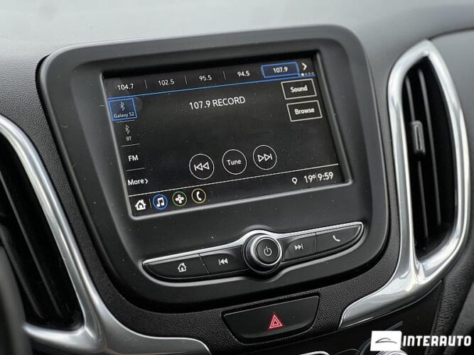 Chevrolet Equinox 39 interauto-car