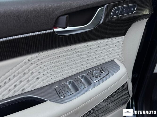 Hyundai Palisade 40 interauto-car