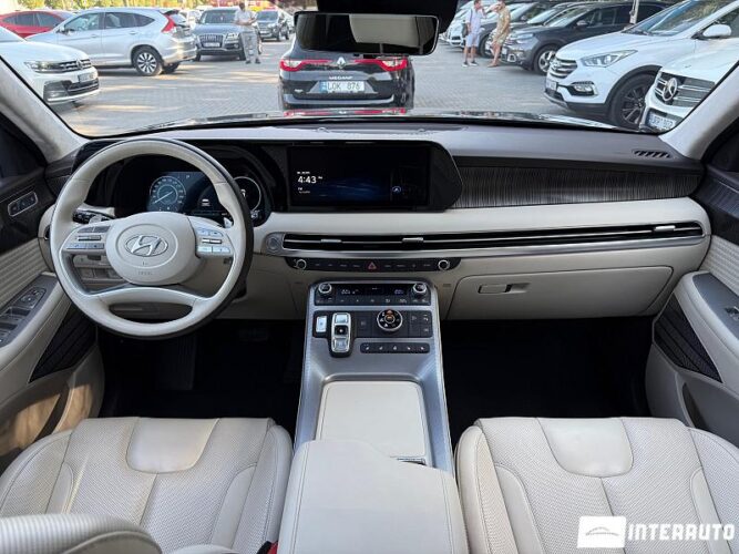 Hyundai Palisade 42 interauto-car
