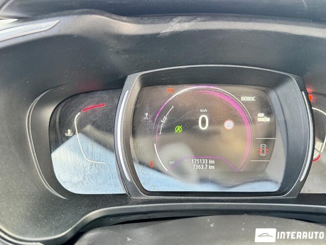 Renault Kadjar 38 interauto-car