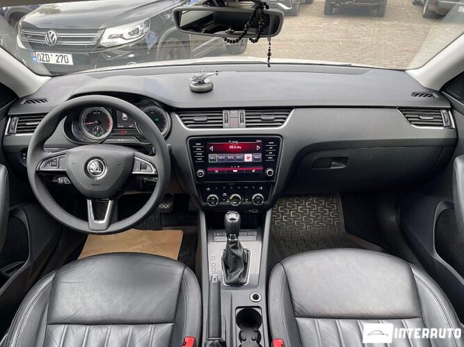Skoda Octavia 35 interauto-car