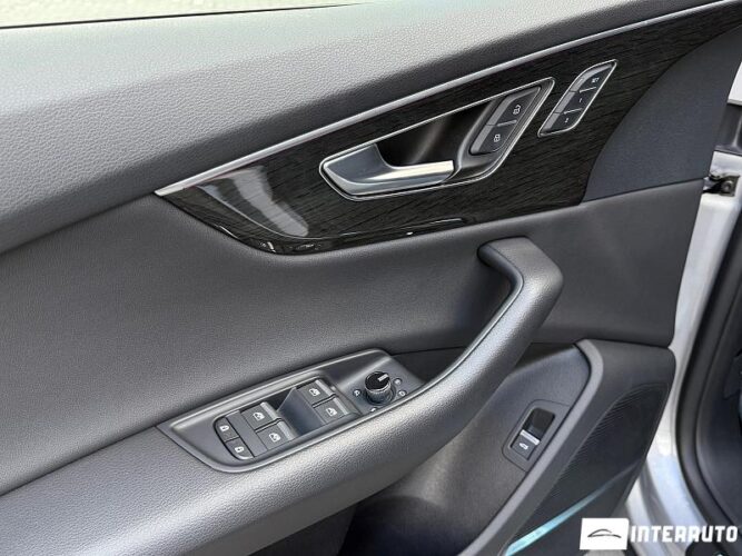 audi Q8 2020