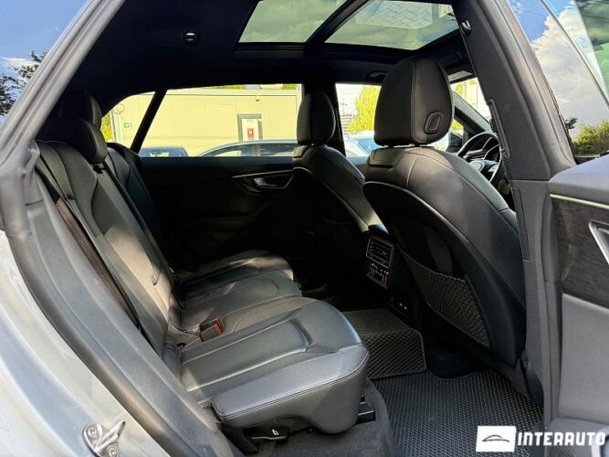 audi Q8 2020