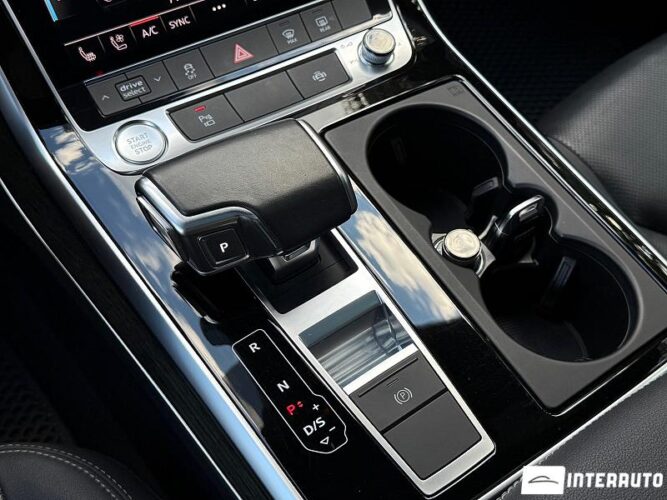 audi Q8 2020
