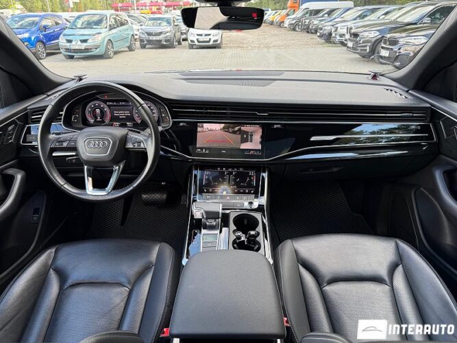 audi Q8 2020