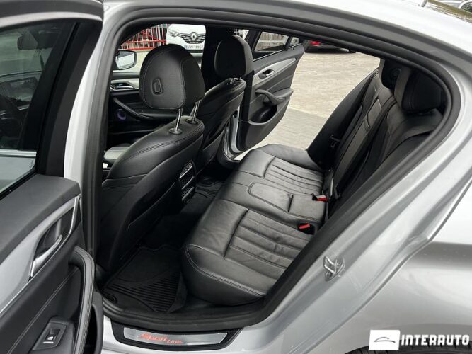 BMW 520 38 interauto-car