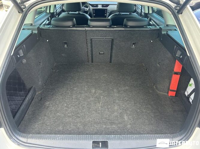 Skoda Octavia 50 interauto-car