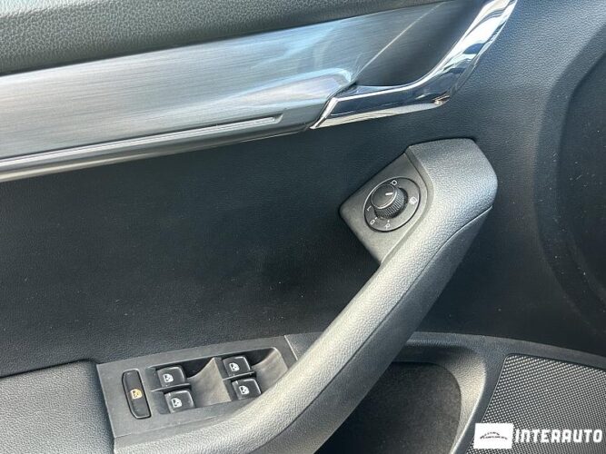 Skoda Octavia 38 interauto-car