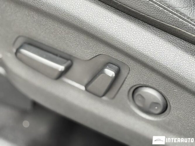 Hyundai Tucson 40 interauto-car