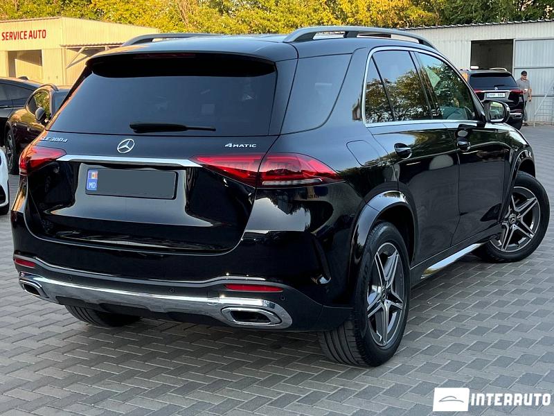 Mercedes GLE 300d 12 automobil-interauto