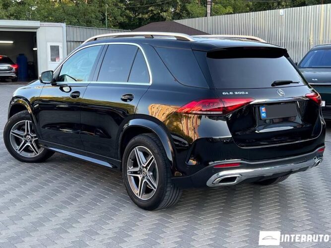 Mercedes GLE 300d 39 interauto-car