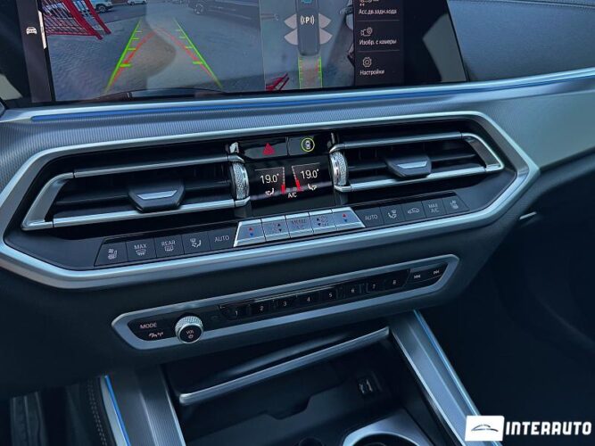 BMW X5 4.5e 48 interauto-car