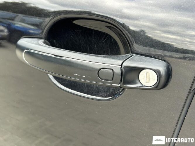 Porsche Cayenne Turbo 36 interauto-car