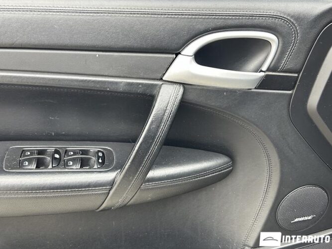 Porsche Cayenne Turbo 37 interauto-car