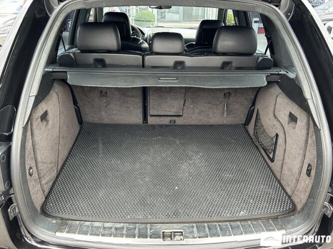 Porsche Cayenne Turbo 51 interauto-car