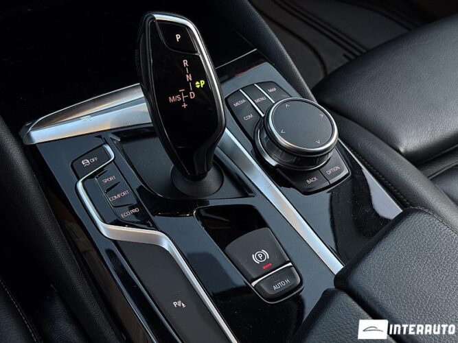 BMW 520 44 interauto-car