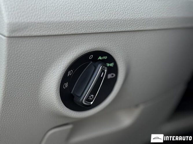 Skoda Superb 45 interauto-car