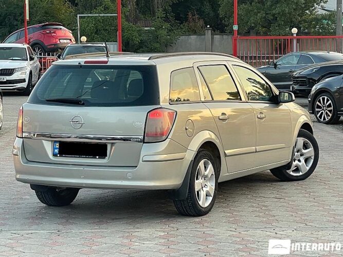 Opel Astra 30 interauto-car