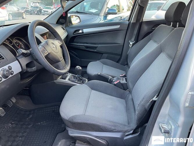 Opel Astra 32 interauto-car