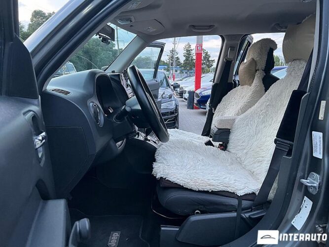 Jeep Patriot 32 interauto-car
