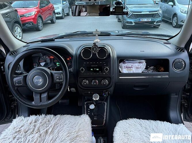 Jeep Patriot 34 interauto-car