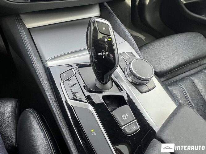 BMW 520 42 interauto-car
