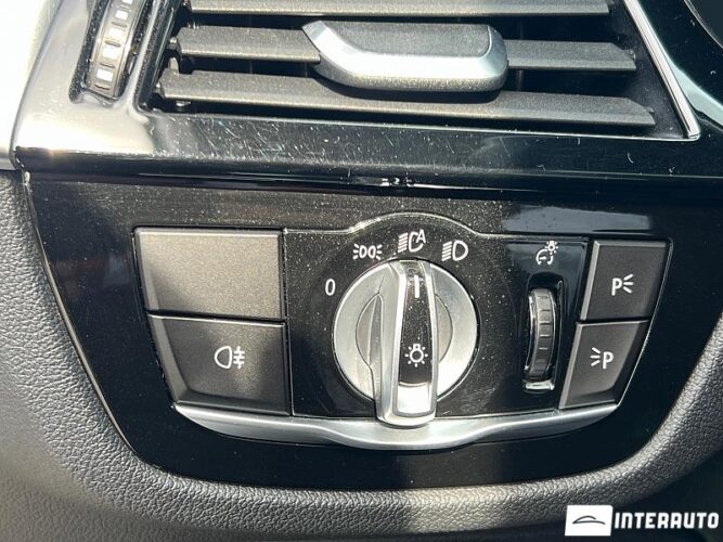 BMW 520 44 interauto-car