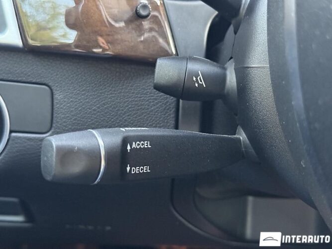 Mercedes ML 250 58 interauto-car