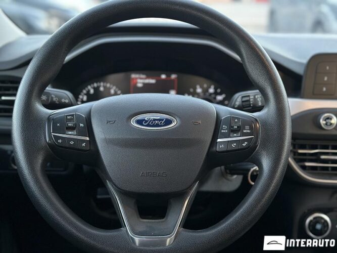 Ford Escape 37 interauto-car