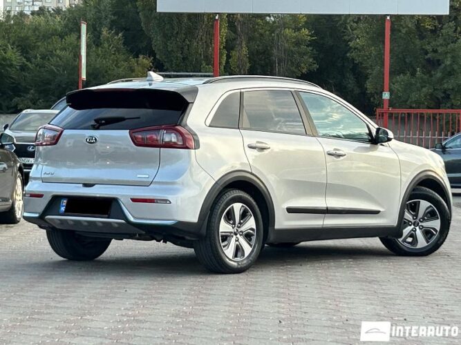 Kia Niro 32 interauto-car