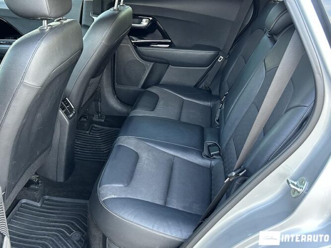 Kia Niro 46 interauto-car