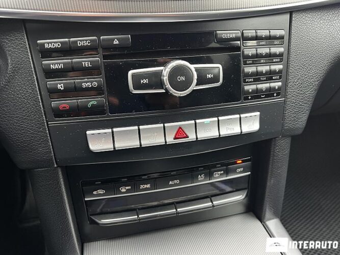 Mercedes E 200 41 mercedes E 200 2014