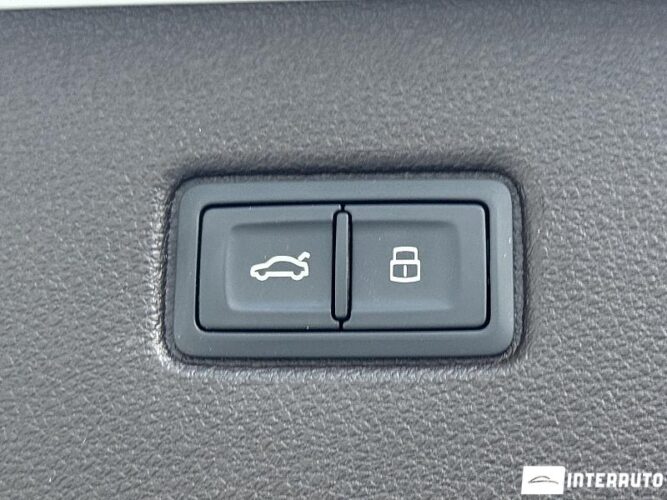 Audi Q7 57 interauto-car