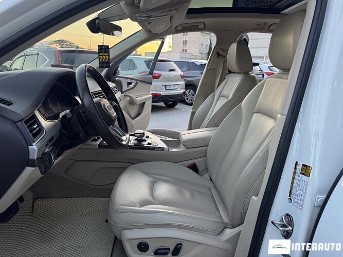 Audi Q7 39 interauto-car
