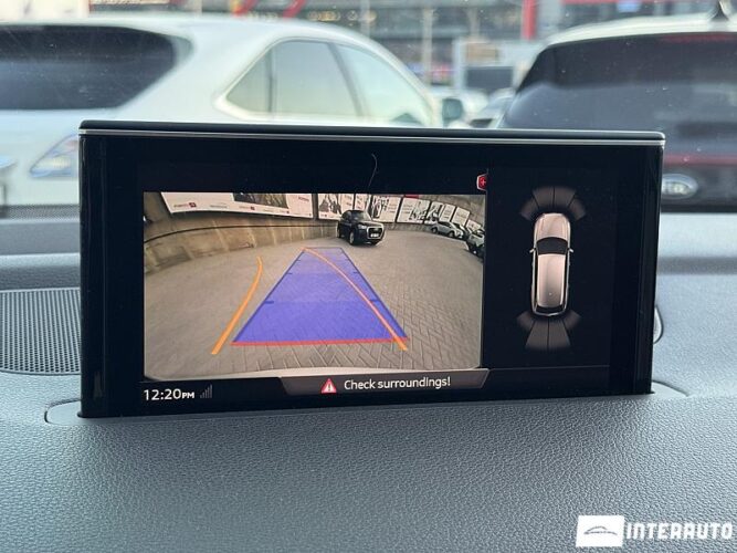 Audi Q7 46 interauto-car