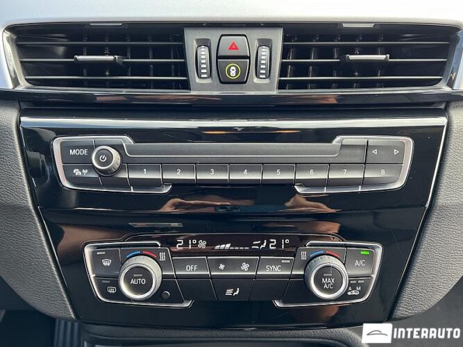 BMW X1 1.6D 40 interauto-car